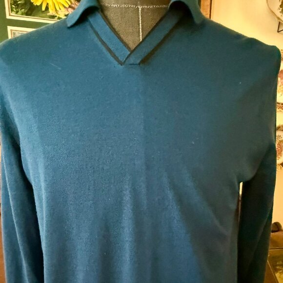 Salvatore Ferragamo Lambs Wool/Silk/Cashmere V-Neck Pullover Sweater, Sz Med. - Picture 11 of 11